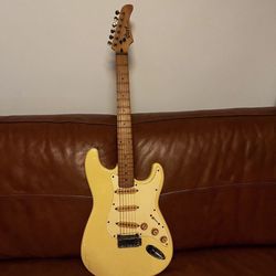 Vintage Electric Guitar Cort 712370 SEE ALL PICTURES…AS IS…Made In Indonesia…$195