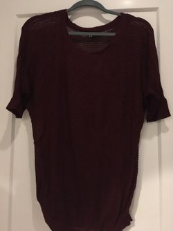 Express short sleeve sweater L