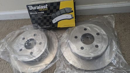 Rear Brake Pads And Rotors 
