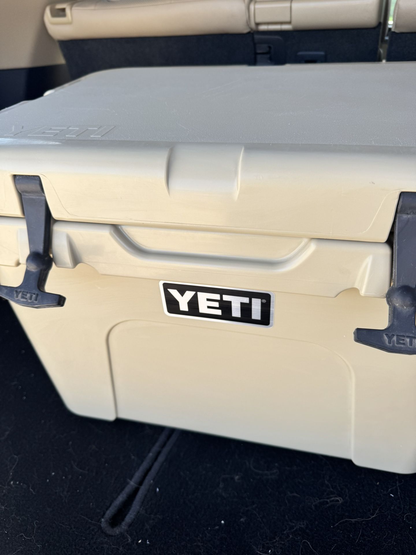 Yeti Tundra 35