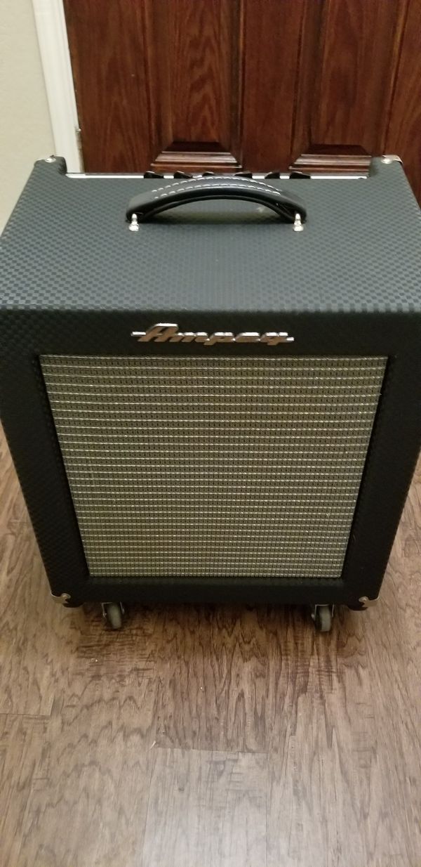 Ampeg B100r Rocket bass amp for Sale in Canyon Lake, TX OfferUp