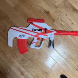 Fortnite Motorized Nerf Blaster