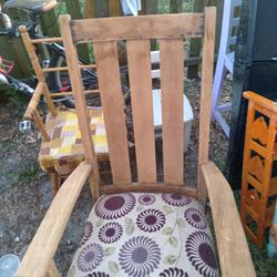 Cute Vintage Rocking Chair 