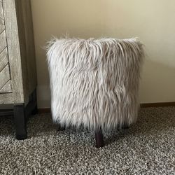 Furry Accent Stool 