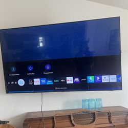 Brand New Samsung Smart Tv