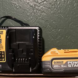 Dewalt Power Stack AH5 With Charger 