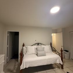 All For Sale - Twin Mattress & Daybed 
