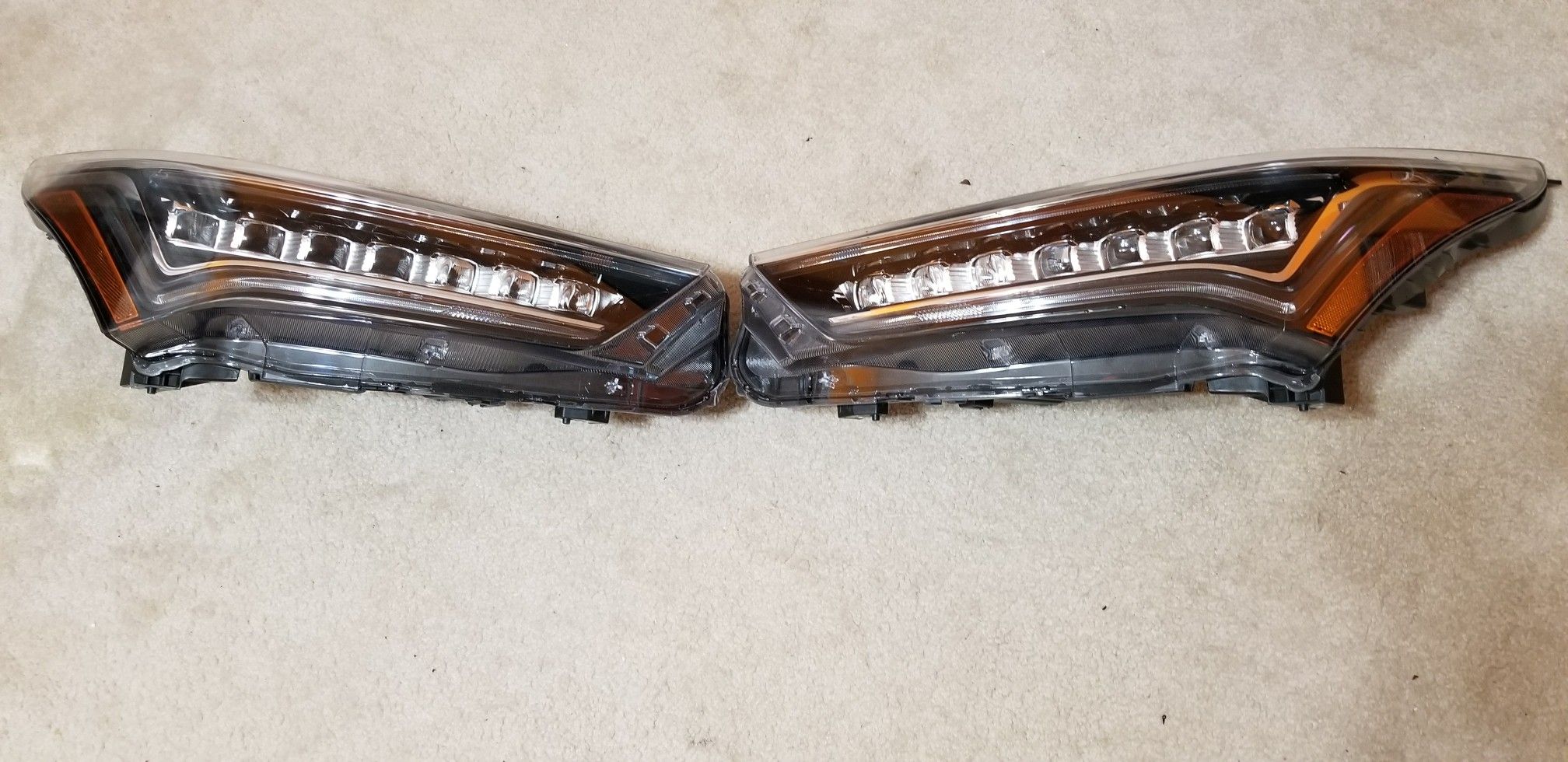 ACURA RDX HEADLIGHT PARTS