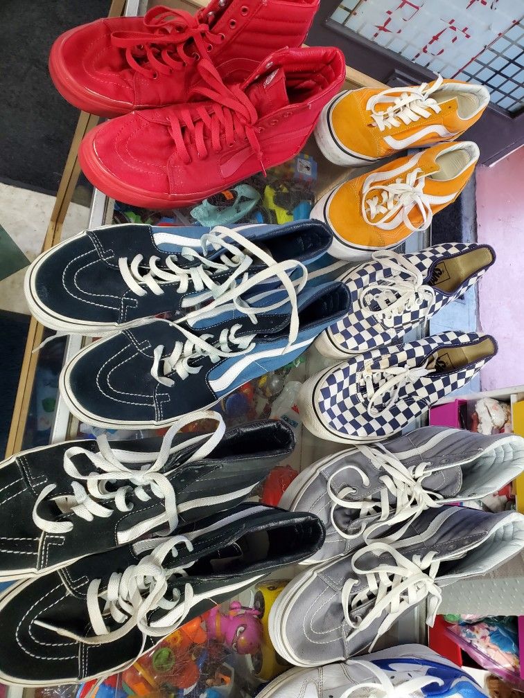 Men's Shoes Size 7.5