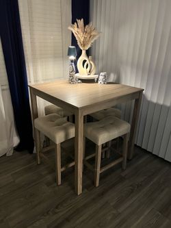 Need gone today! Five piece dining room table and chair set