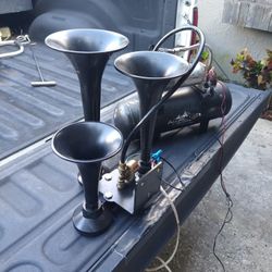 Aggressor Omega Train Horn 2.0