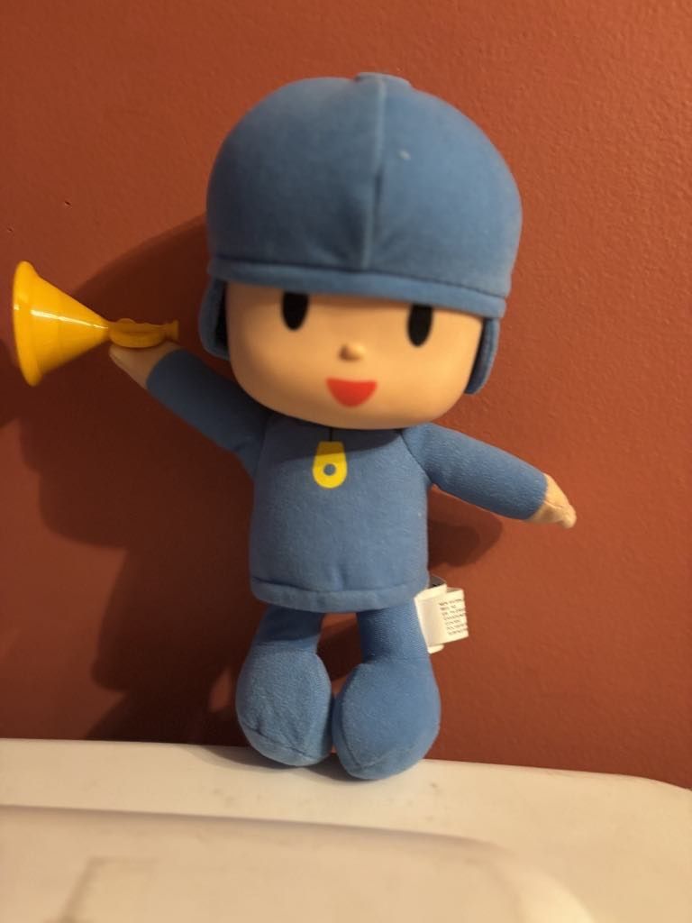 Pocoyo Musical Plush