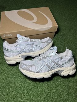 Women ASICS Light Blue 