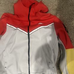 nike tech jacket