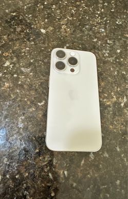 iPhone 15 Pro, Titanium look, Unlocked