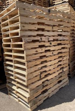 We sell many types of wood pallets custom sizes we deliver