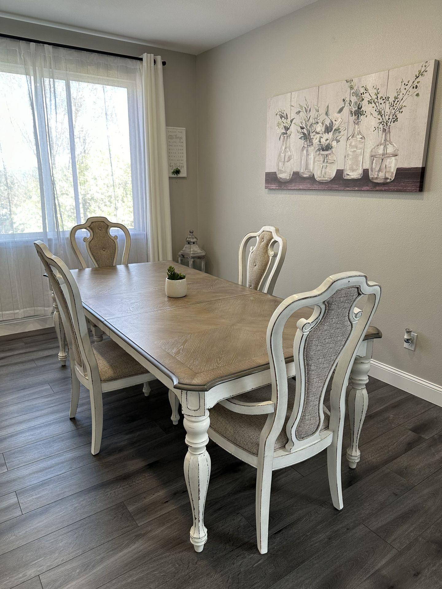 Table With 4 Chairs And Buffet 