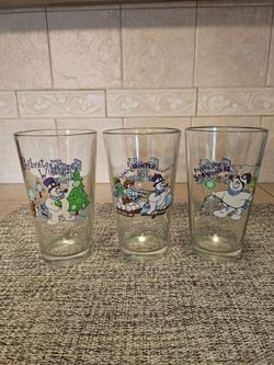 Set of 3 Frosty the Snowman 16oz Pint Glasses - Excellent Condition