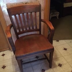 Vintage Oak Desk Chair With Arms