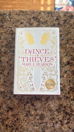 Book - Dance Of Thieves By Mary Pearson Hardcover Book