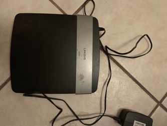 Linksys E2500 N600 Dual-Band WiFi Router