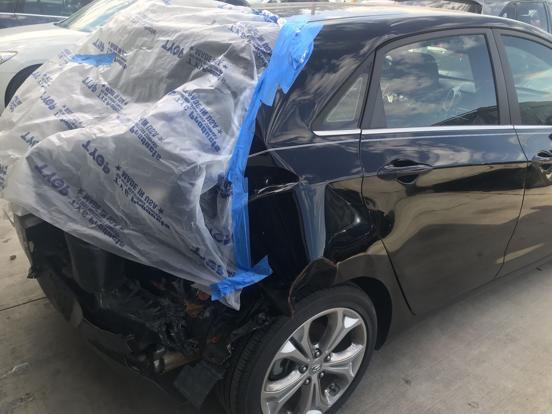 2014 and 2013 Hyundai Elantra GT and Ford Fiesta for parts