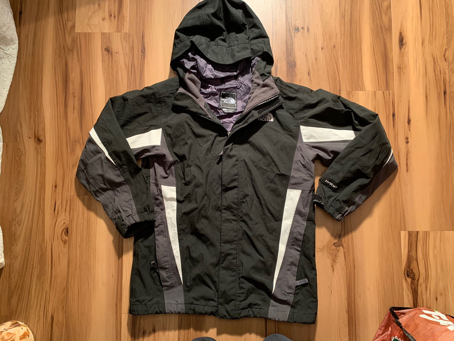 Boys She’ll the north face Size Large Hooded Black Jacket Coat