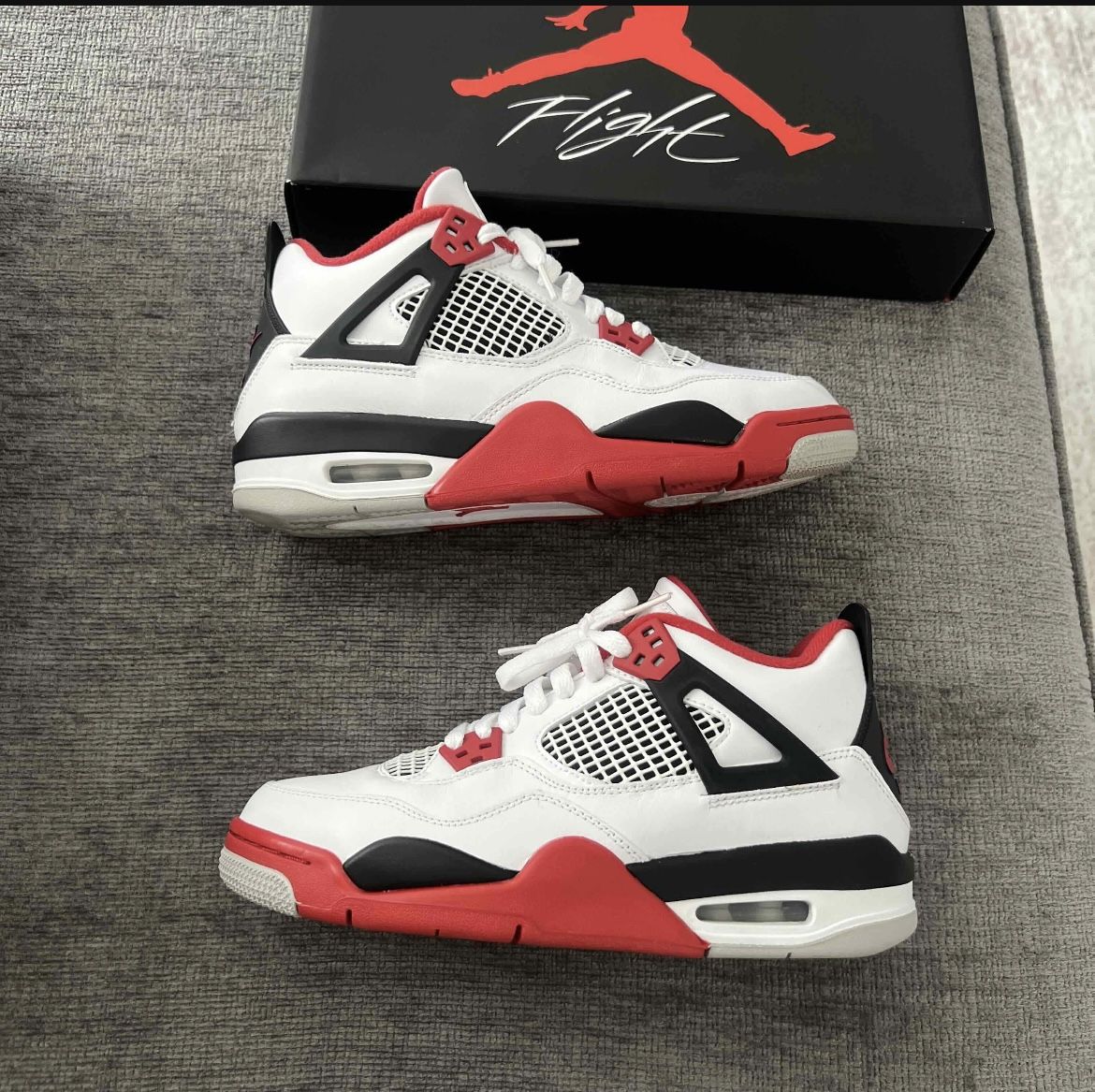 Jordan 4 Retro OG GS Fire Red Size 6.5y