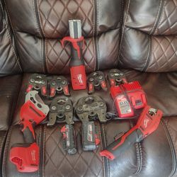 Propresss Milwaukee Cortadora De Pvc Y Cortadora De Cobre 