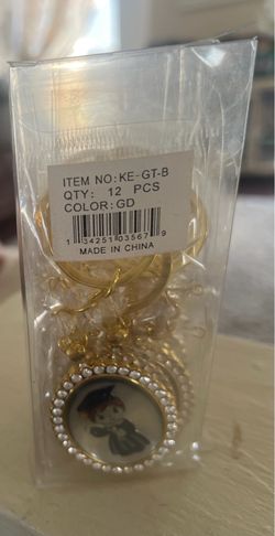 Graduation keychain favor