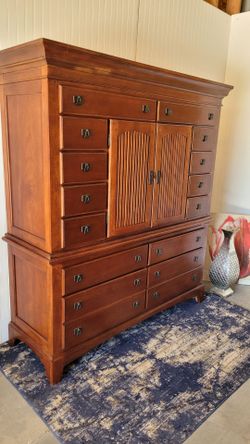 HUGE SPACIOUS ARMOIRE/ CABINET/ DRESSER
