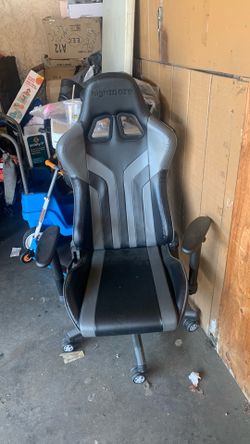 Game chair