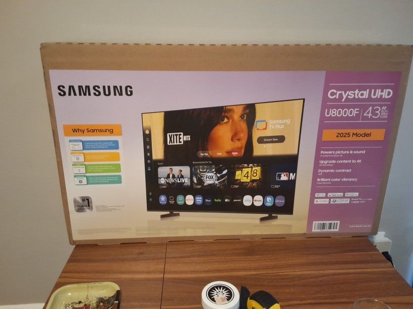 43' Samsung TV Model U8000F