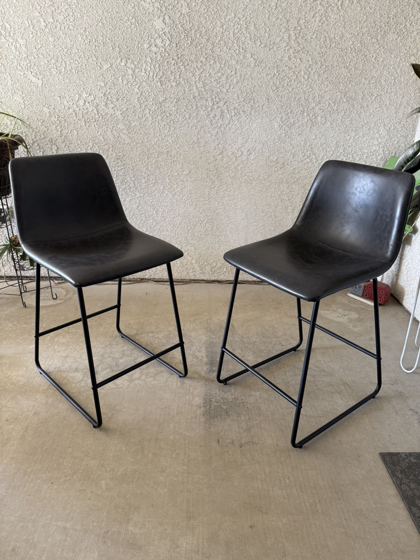 2 Barstool Chairs