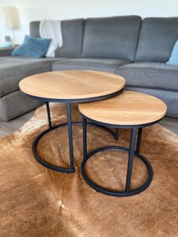 Wood & Metal Round Nesting Coffee Tables – 2-Piece Set