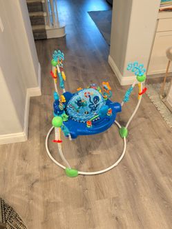 Baby Einstein Ocean Discovery Jumper