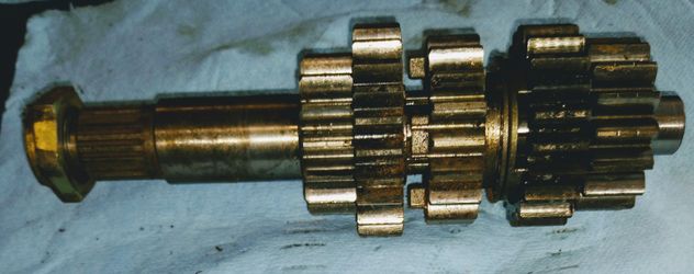 99 Kawasaki KX250 clutch shaft