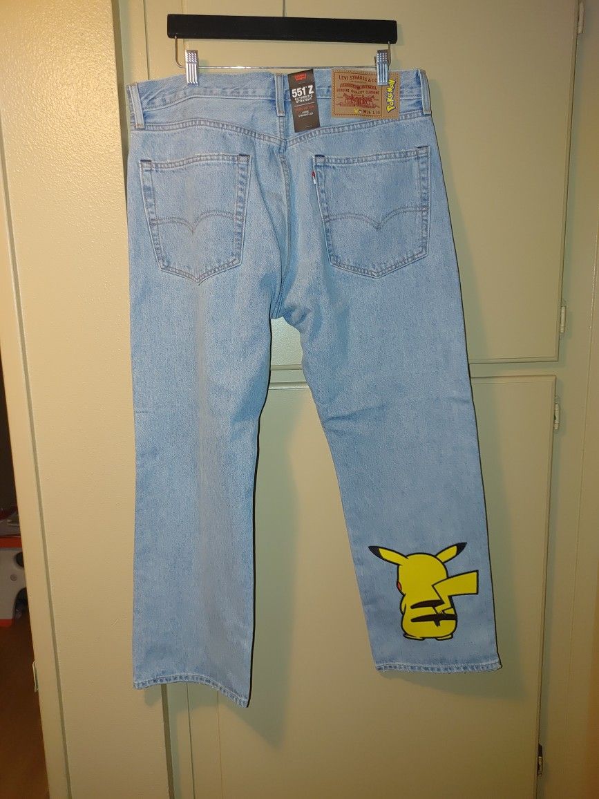 Levi's Levis Men 551 Z Pokemon Pikachu Patch Denim Graphic Jeans