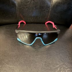 Unisex Oakley Sunglasses 