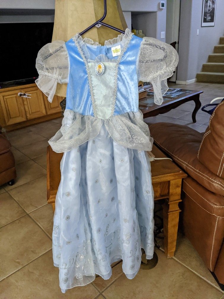 Disney Princesses Classics Cinderella Dress Costume 4-6 X