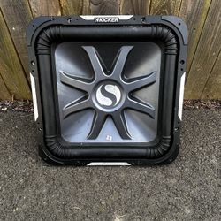 Kicker 15 Square Sub
