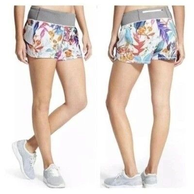 Athleta Ready Short Tropical Lilies Floral Pocket Shorts Running Size S Women's Activewear