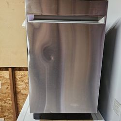 New GE Profile Compact Dishwasher 18" Wide Stainless Steel Apartment Size 