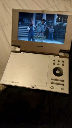 8" PORTABLE DVD PLAYER BATTERY IS GOOD WORKS EXCELLENT