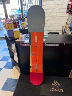 Burton custom flying V 160 snowboard at Sin city snowboards