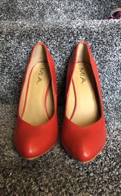 Size 8 burnt orange wedges