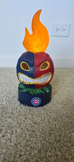 Cubs baseball tiki light