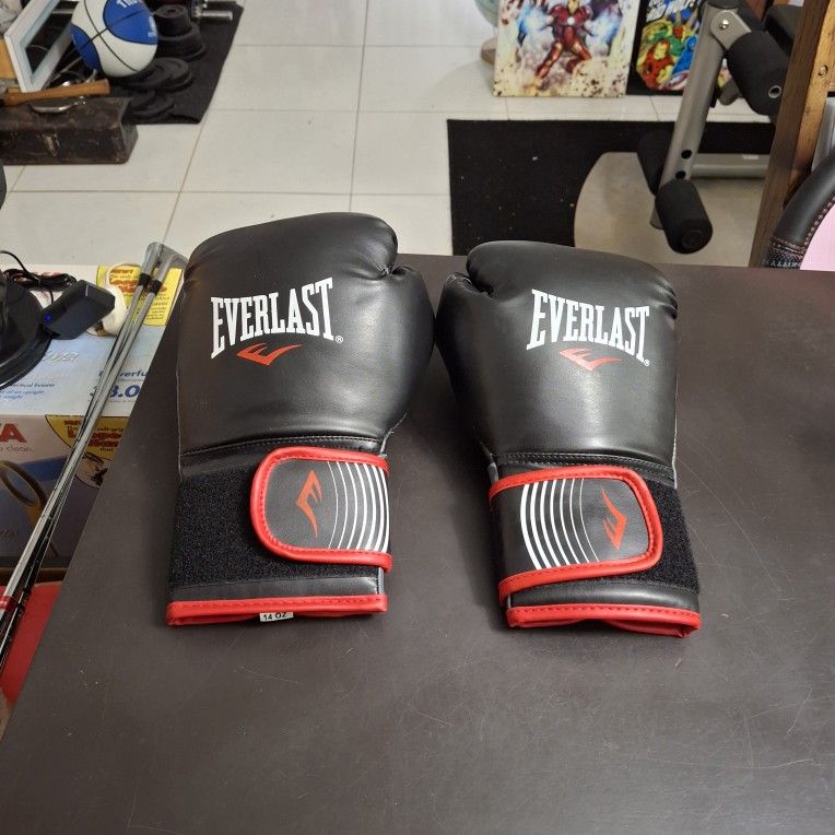 Set Of Everlast Core Training Gloves Synthetic Leather 14 OZ - 2 Pairs In Stock