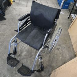 Feather Chair Manual Wheelchair 18"