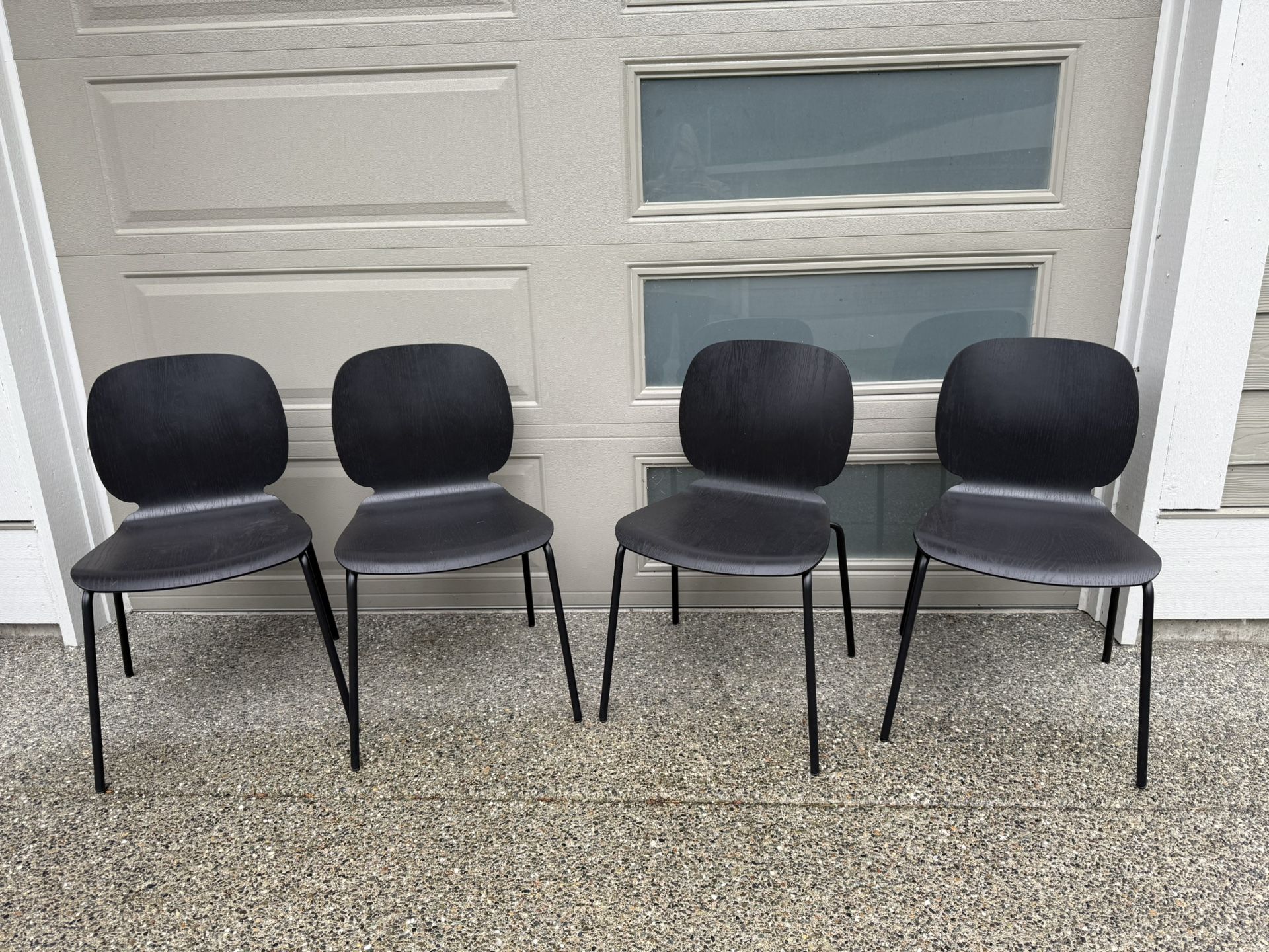 4 Matching IKEA Table Chairs Black